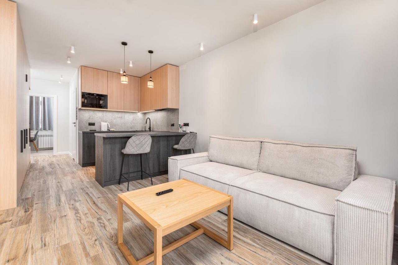 Pulawska 23/25 By Homeprime Apartment *